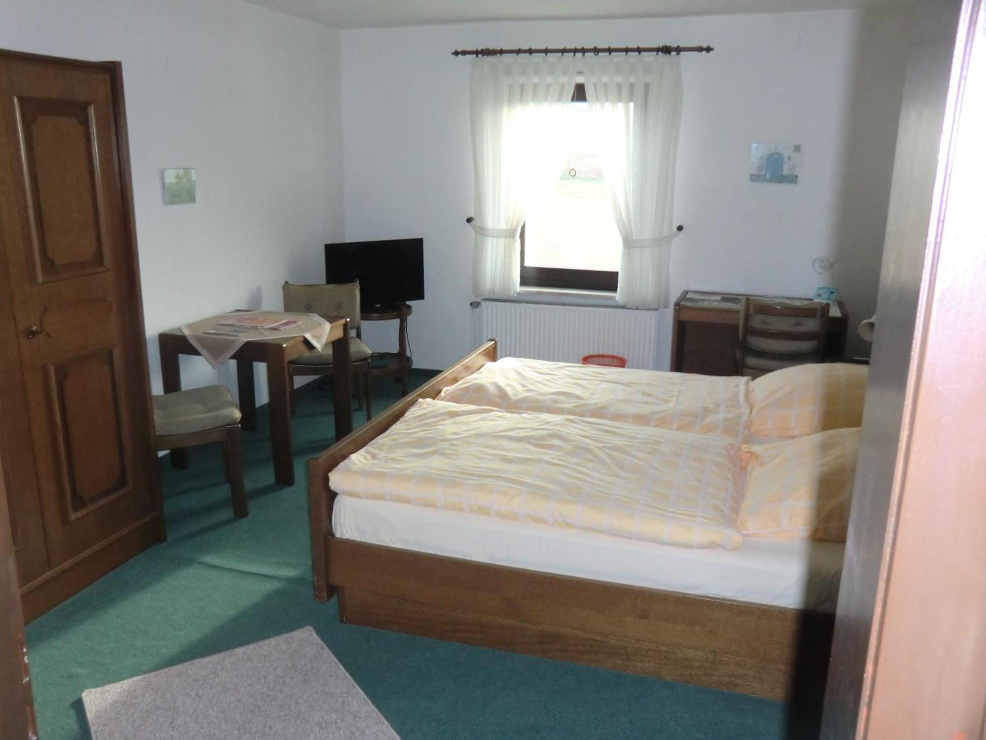 Hotel Die Clus Volksen  エクステリア 写真